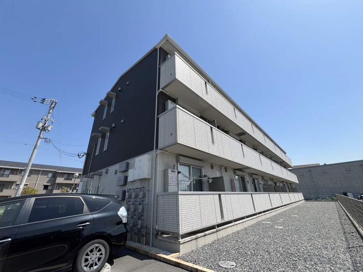 アステール白楽町の外観