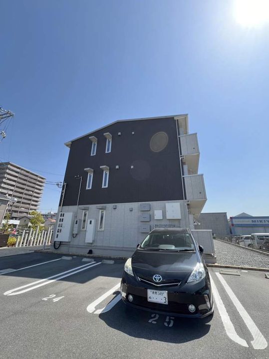 アステール白楽町の外観