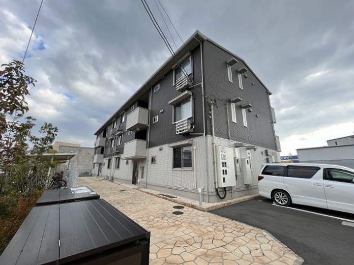 アステール白楽町の外観