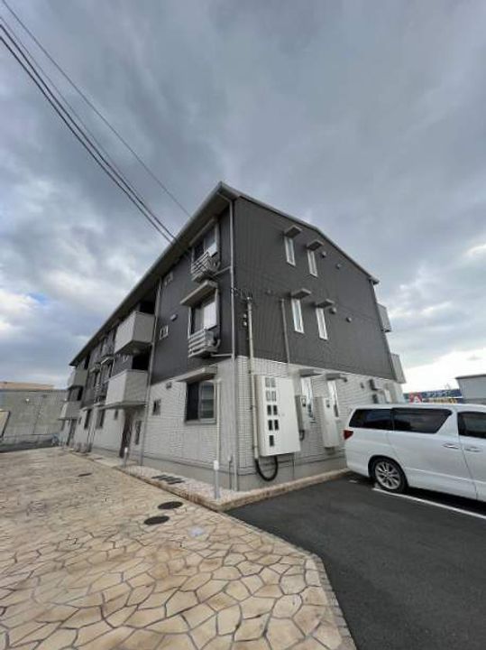 アステール白楽町の外観