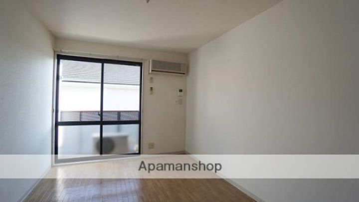 センチュリー福島202の居間