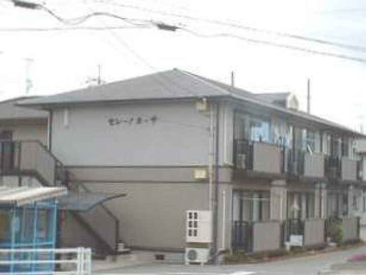 セレーノカーサ203号室の外観