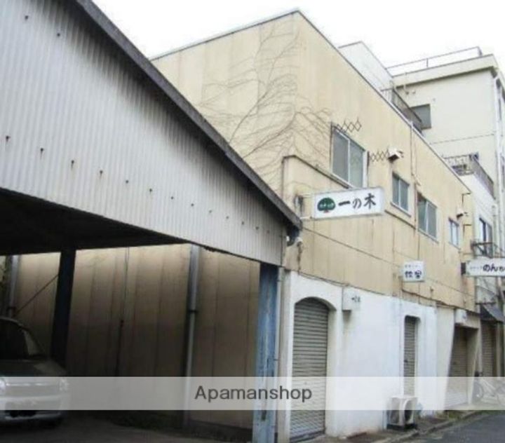 霜山ビル(東栄町)の外観