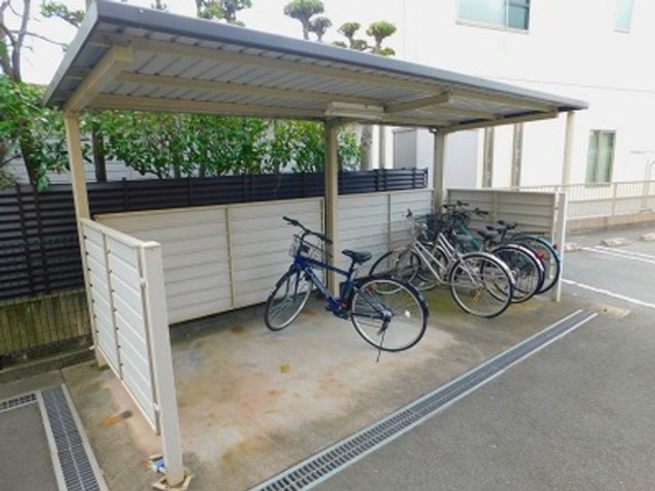 パーチュ オーラ A棟の内装