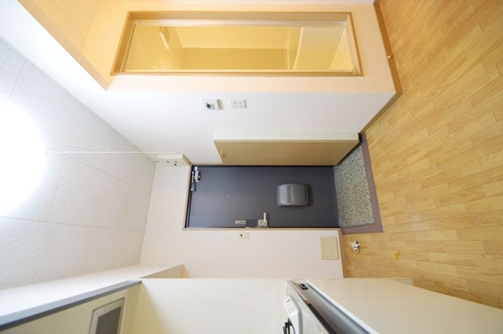 宮原マンション小溝 A103の玄関