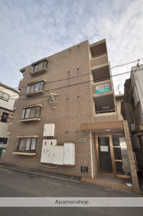 クレセール下伊福の外観