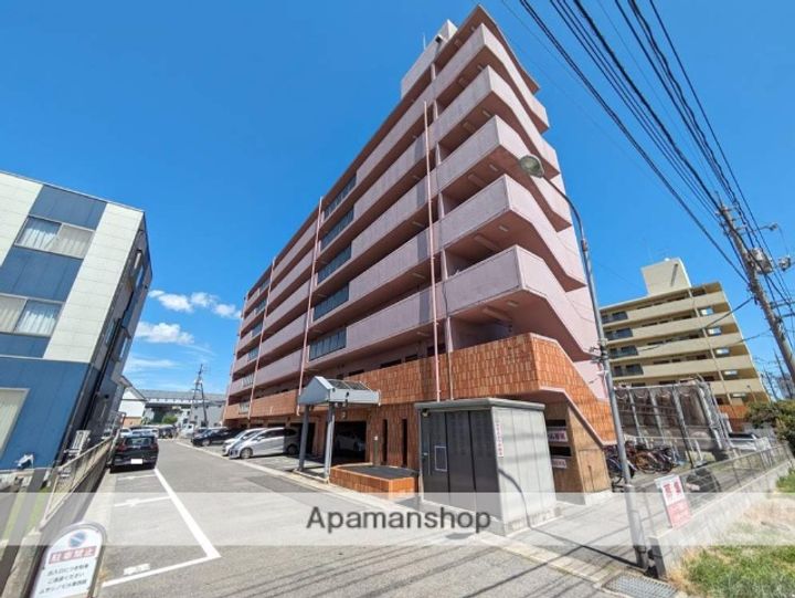 ネクスト倉田 西館の外観