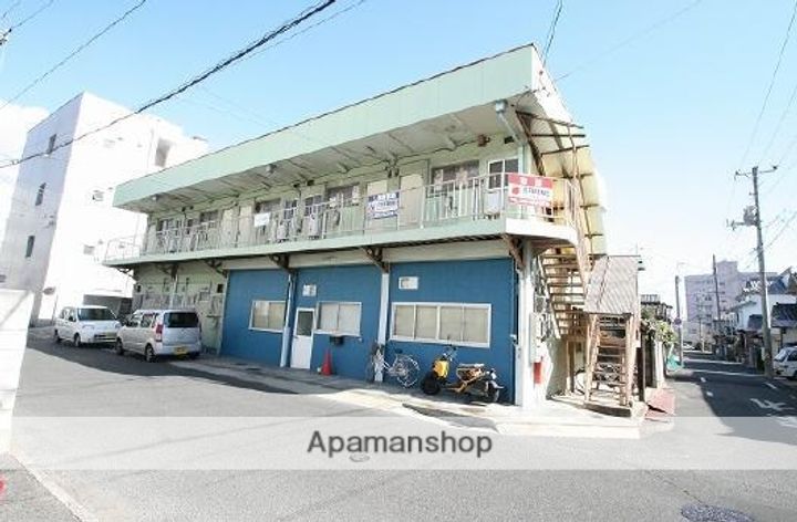 菱川コーポ205の外観
