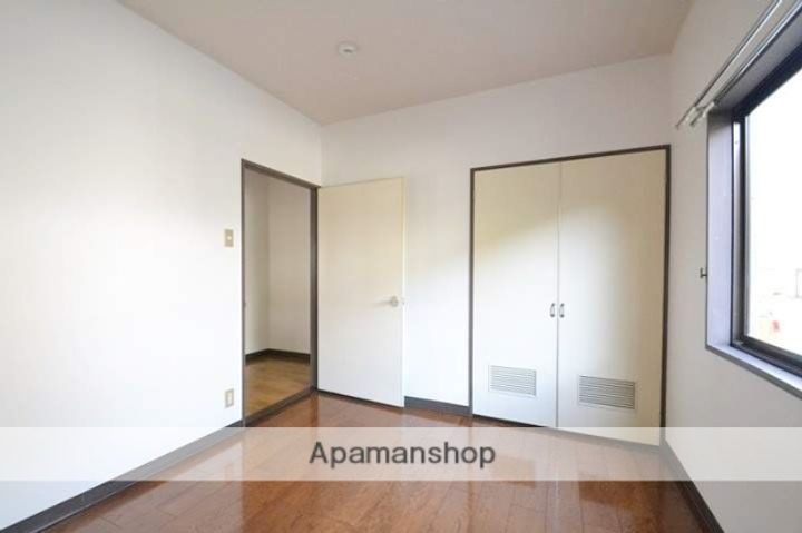 ヴィラ国富Ⅰの居間