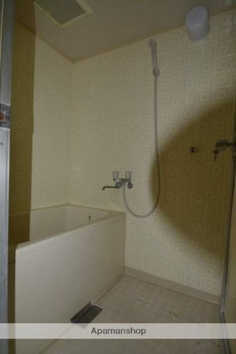 ヒカリホールディングスビルの風呂