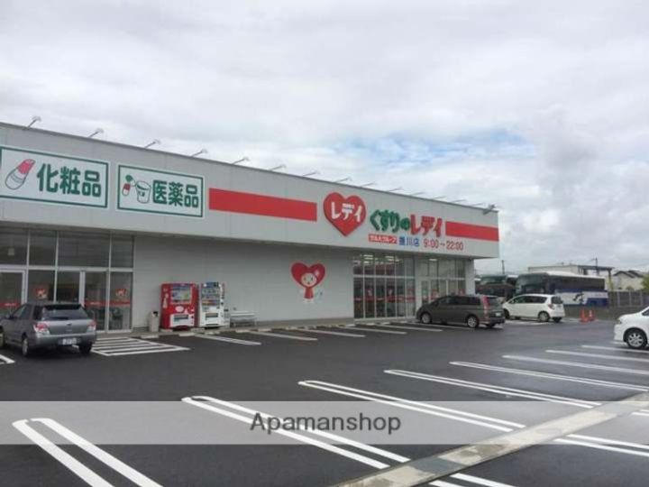 クラウンフィールドN Aの周辺