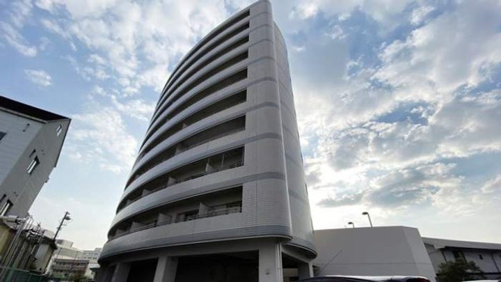 エクセルメゾン岡山の外観