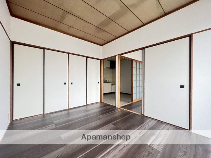 サンライフ大元の内装