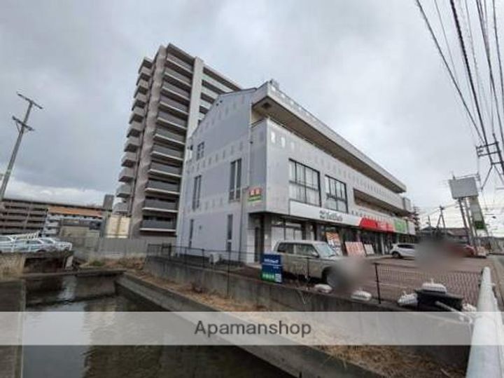 竹内ビルの外観