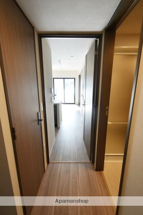 ルミナス磨屋町の玄関