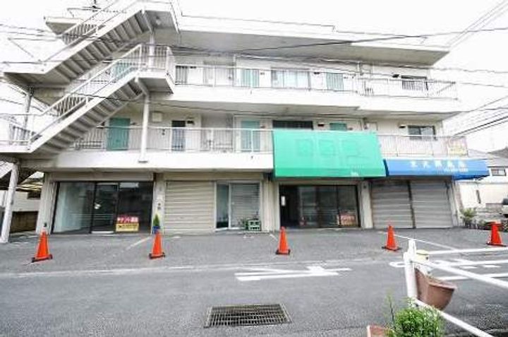 川崎ビルの外観