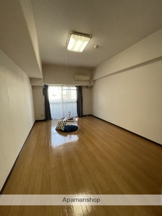 岡山県岡山市北区富田町2丁目の賃貸マンションの内装