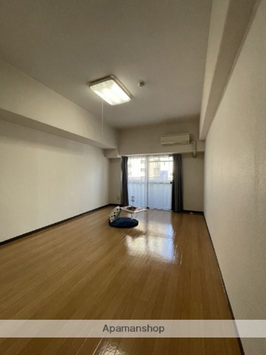 岡山県岡山市北区富田町2丁目の賃貸マンションの内装