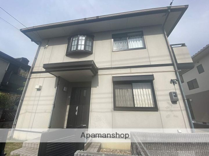 岡山県岡山市北区津高台2丁目(一戸建)の賃貸物件の外観