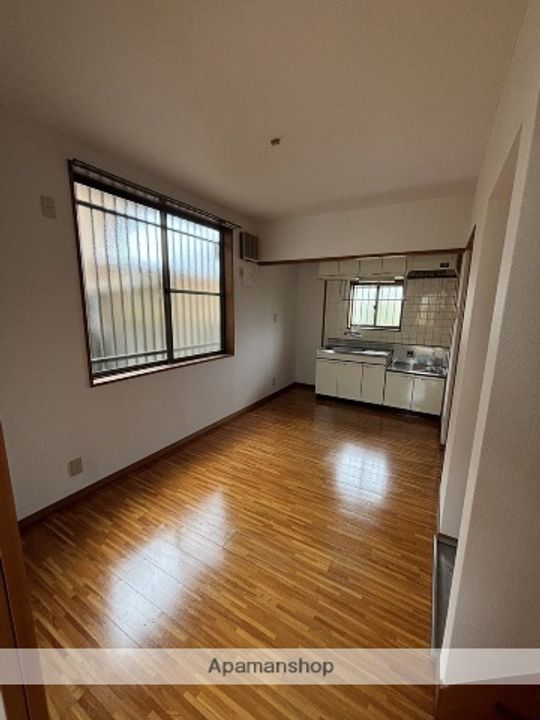 岡山県岡山市北区津島南1丁目(一戸建)の賃貸物件の居間