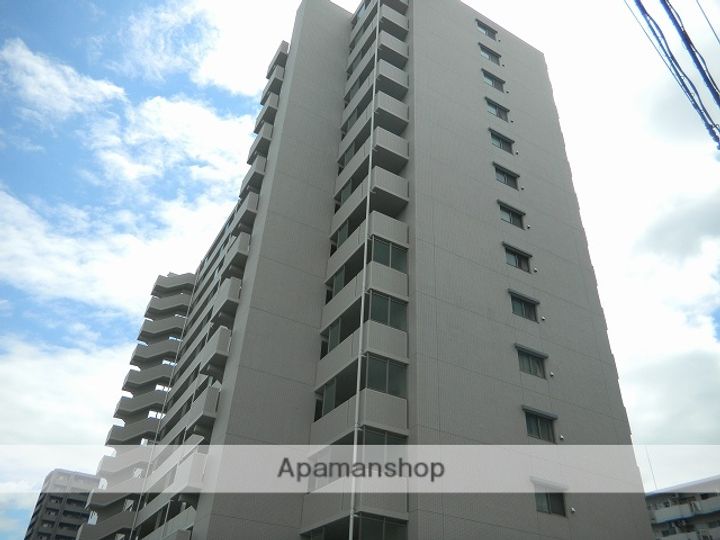 岡山県岡山市北区野田1丁目の賃貸マンションの外観