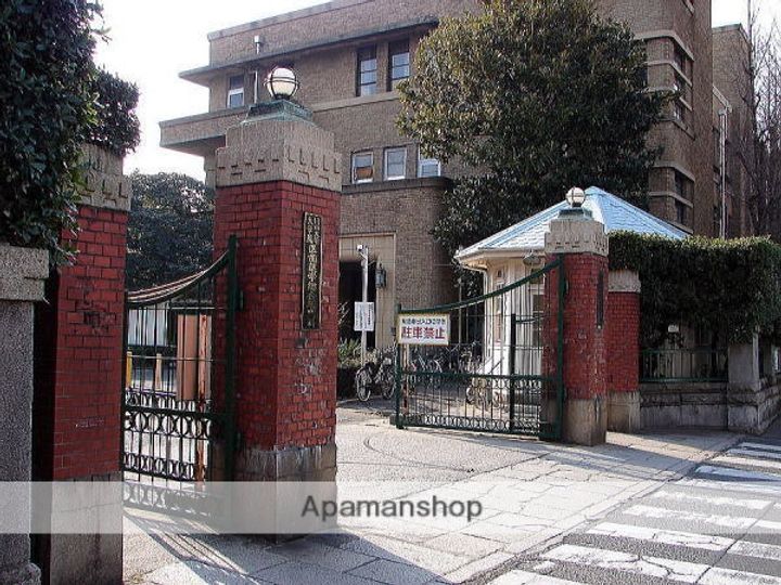 岡山県岡山市北区南中央町の賃貸マンションの周辺