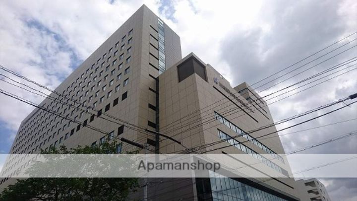 岡山県岡山市北区南中央町の賃貸マンションの周辺