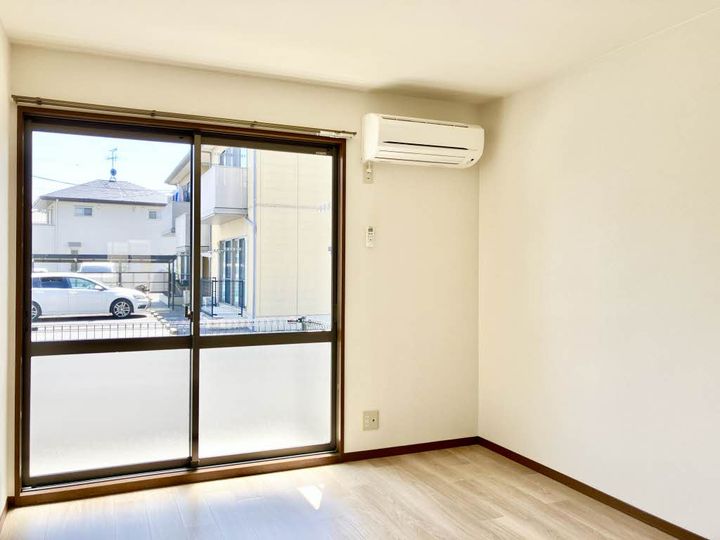 岡山県岡山市北区高松原古才の賃貸アパートの内装