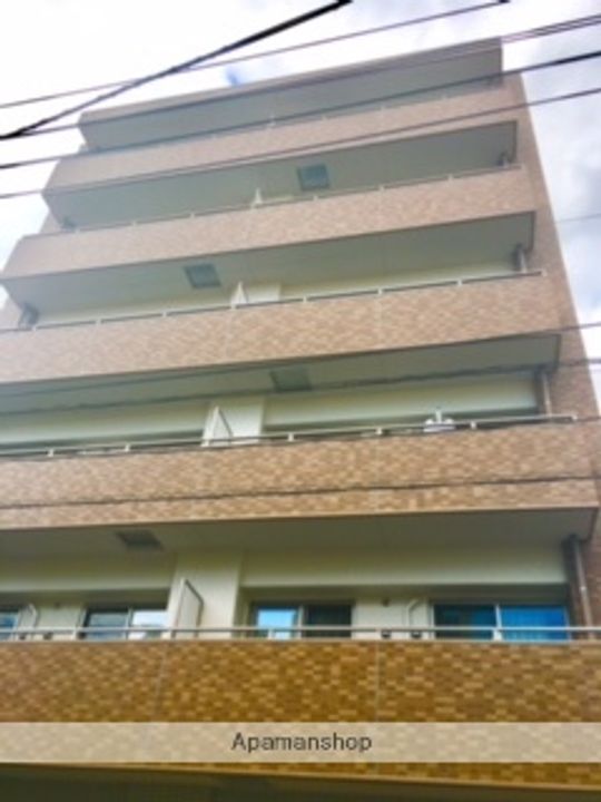 岡山県岡山市北区内山下2丁目の賃貸マンションの外観