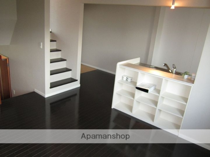 カーサ・カルム105の居間