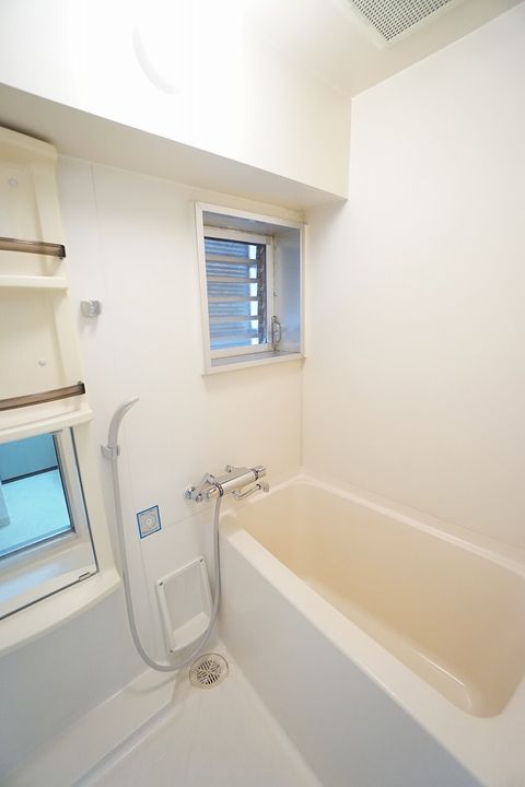 カーサ・ナリトモ中庄の風呂