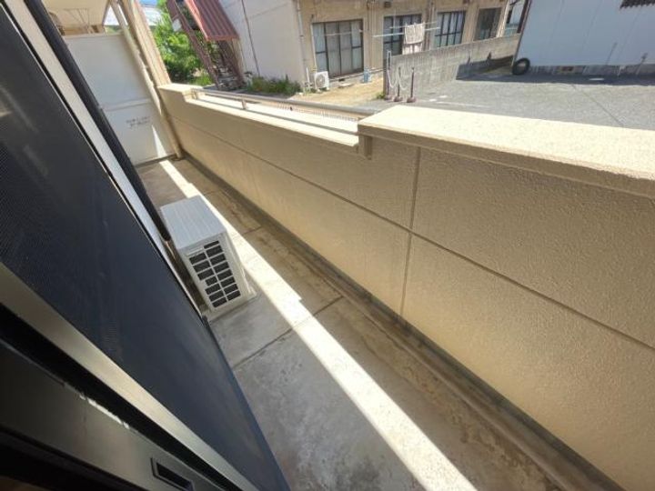 ビィ プラスペラスの内装