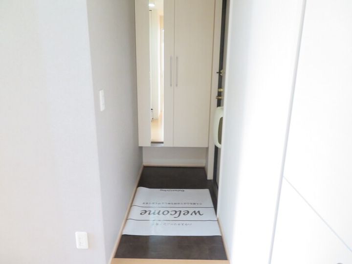 プランク・ラヴィーン A棟の玄関