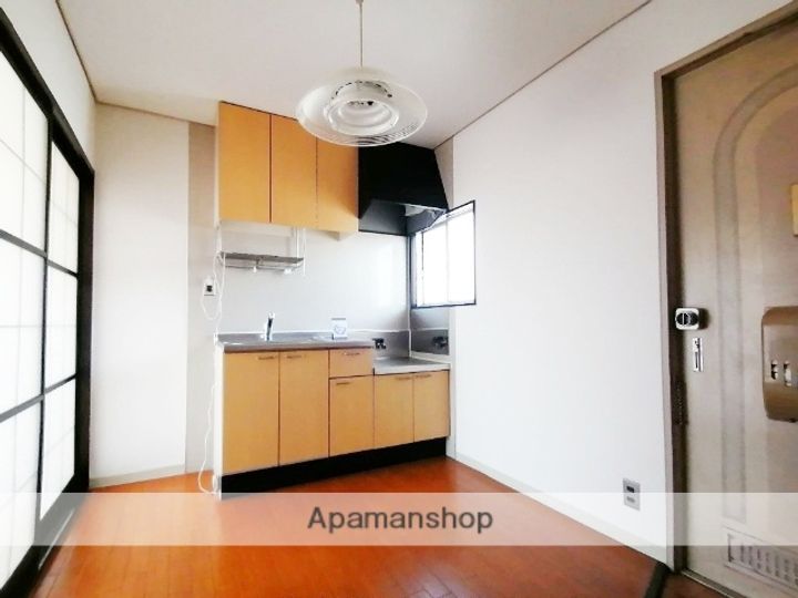 幸運マンション2号棟の内装