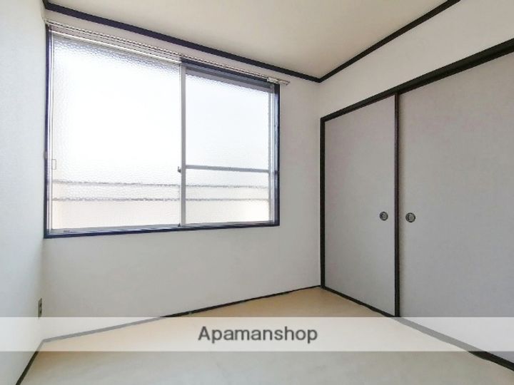 幸運マンション2号棟の内装