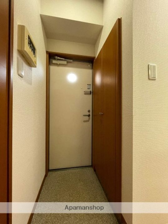 プレミアムコート乙島の玄関