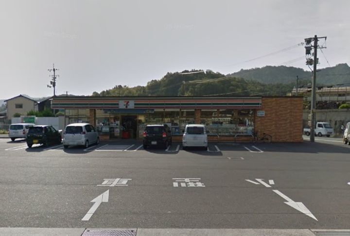 レオパレスファーストK105の周辺