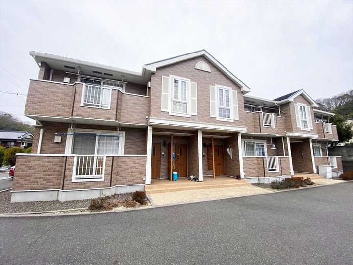 ニューマロンテールBの外観