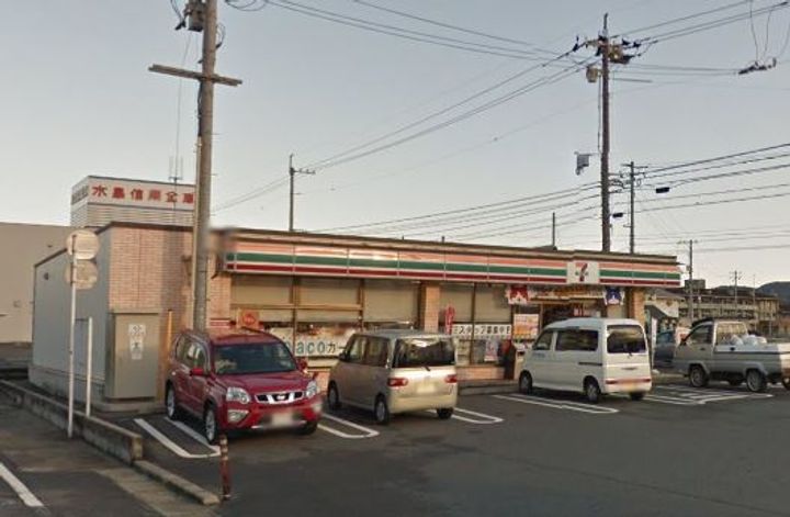 アデランテの周辺