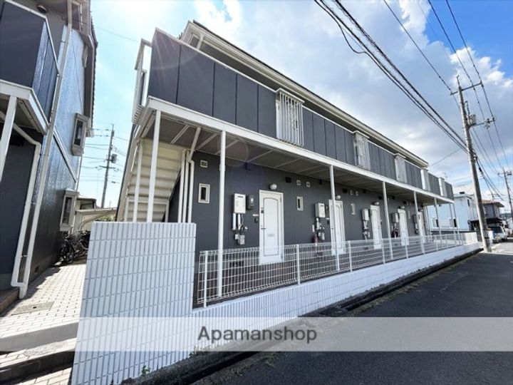 ドミール西口 A棟の外観