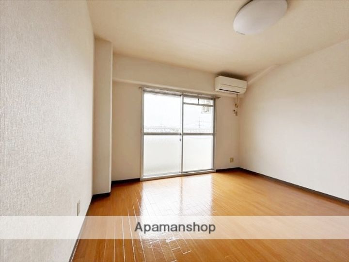 グローリー中庄の内装