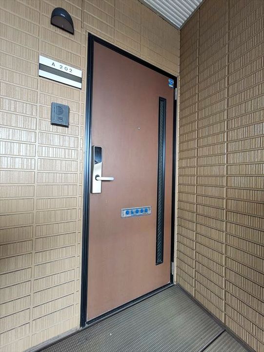 ヴィアーレ中畝 A202号室の外観