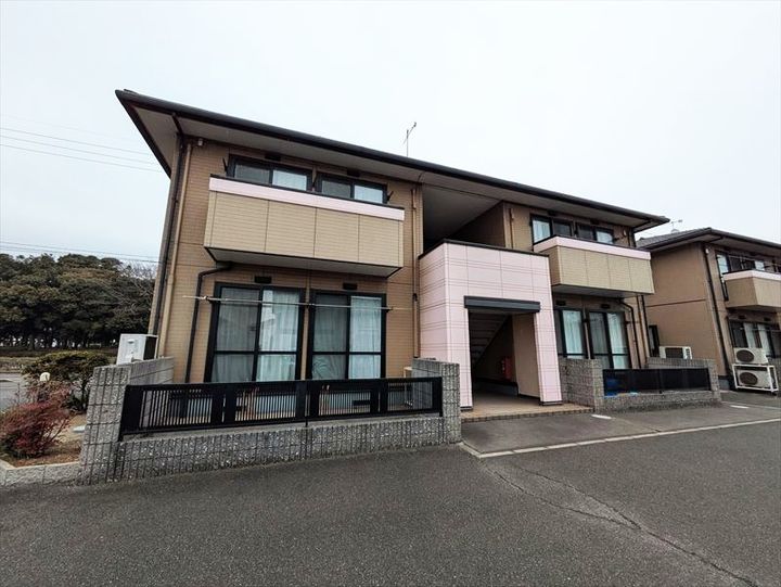 ヴィアーレ中畝 A202号室の外観