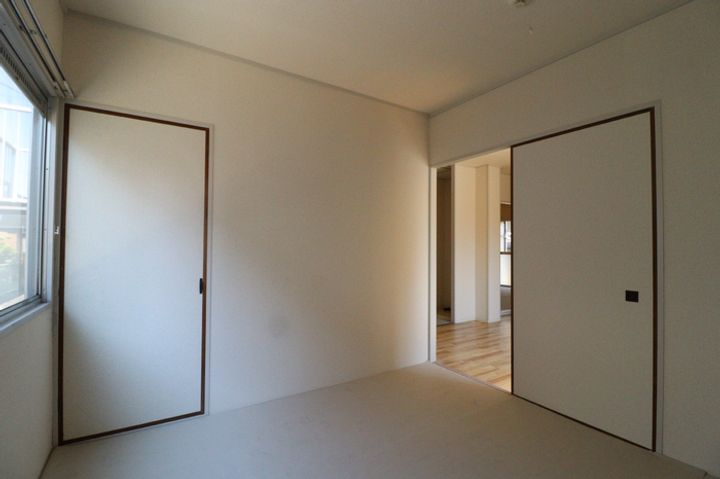 福富パレス B棟の居間