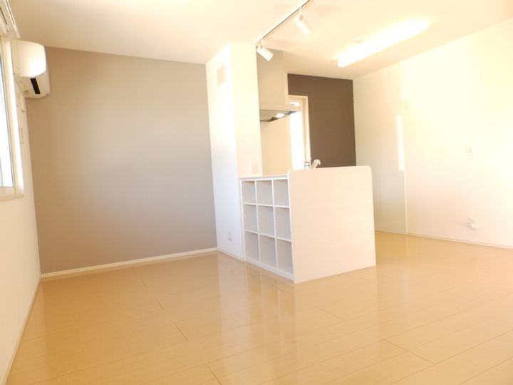 ソレイユ シャトーの居間