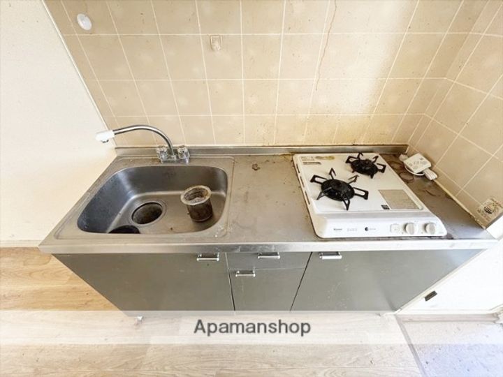 ドミール西口 A棟のキッチン