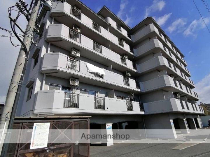 岡山県倉敷市白楽町の賃貸マンションの外観