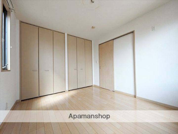 ユニガレージの内装