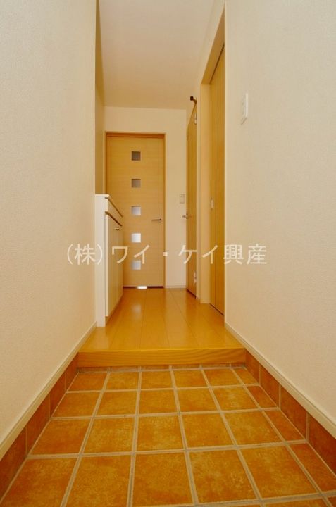 エルフトゥーロCの玄関