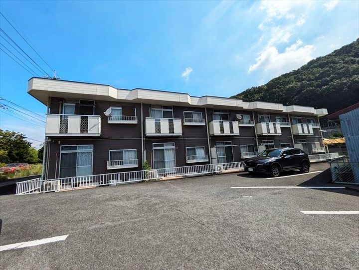 エルディム明日香の外観